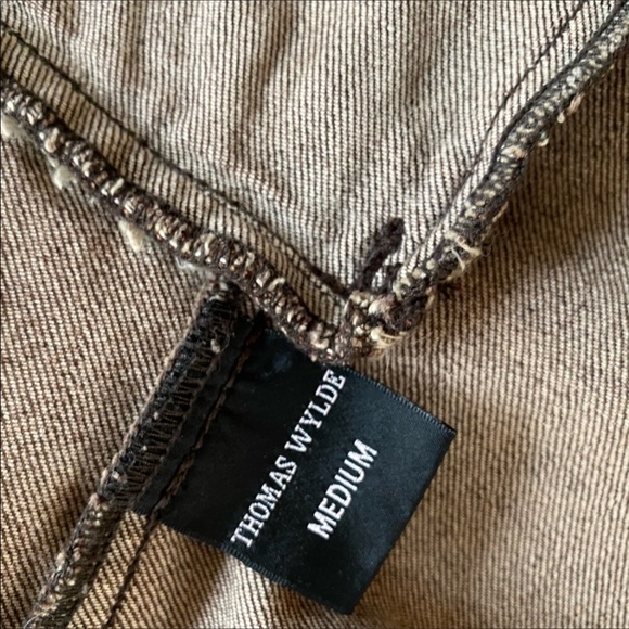 Thomas Wylie Brown Studded Skull Button Vest XS - Picture 7 of 8